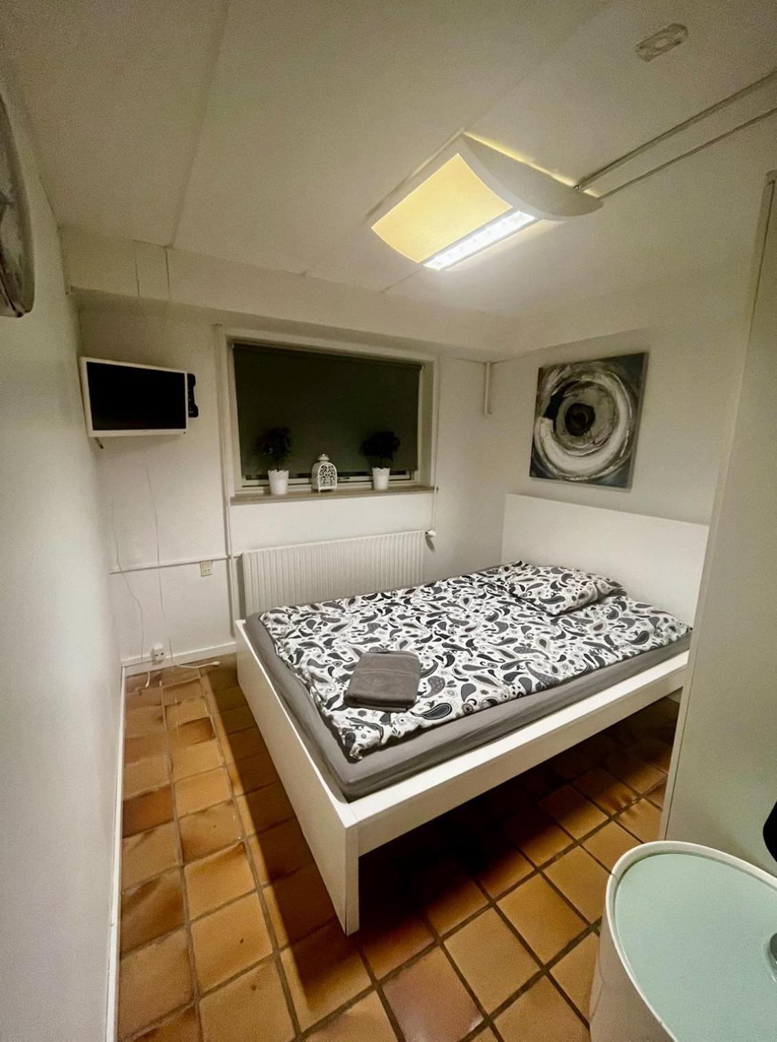 Barneys Rooms Hundige Exterior photo